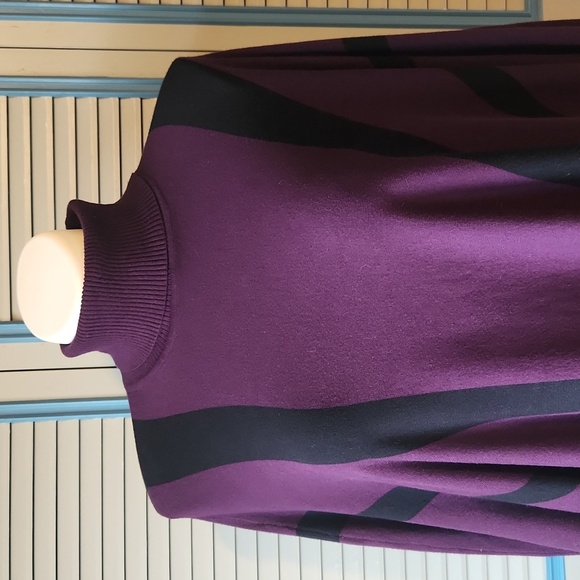 Alfani Women's Purple and Black Turtleneck Sweater - Picture 3 of 11